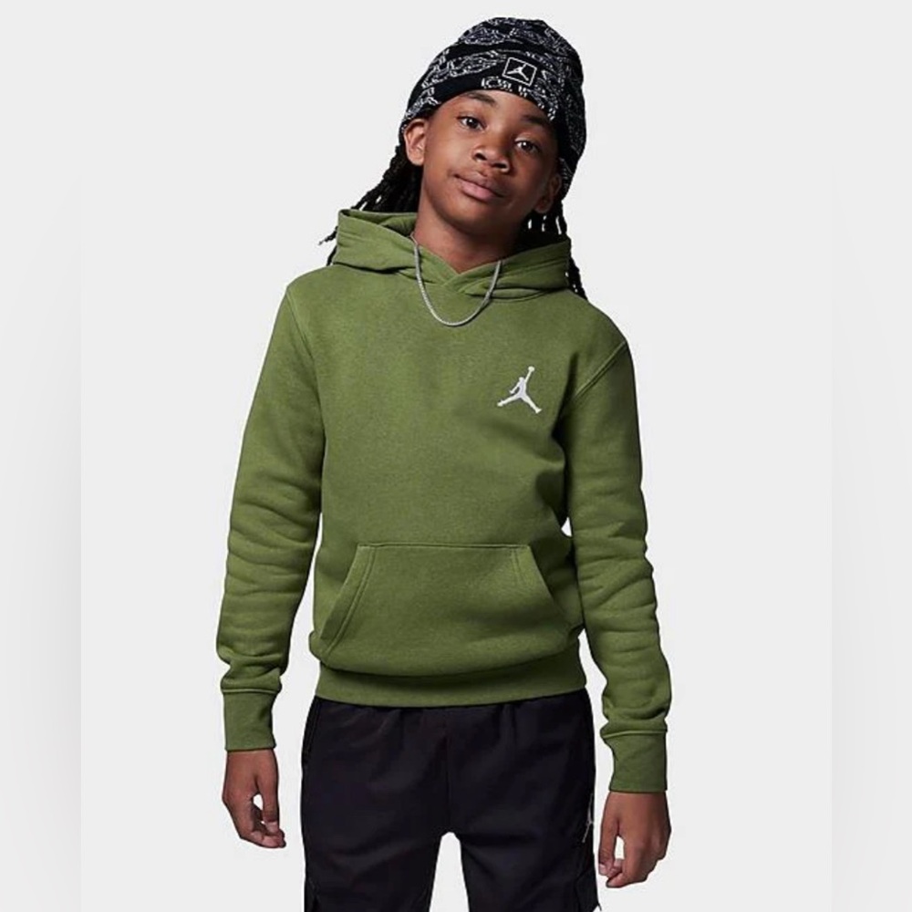 Jordan MJ Essentials Pullover Hoodie in Olive Green